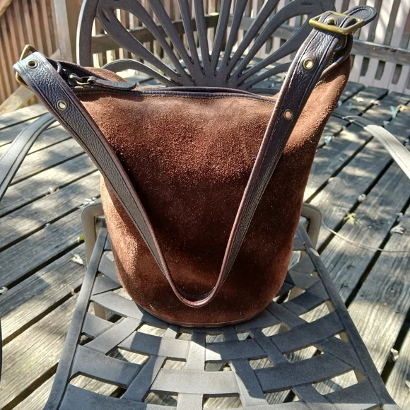 Coach Berkeley Reverse Suede Duffle Sac, Mahogany! - Picture 4 of 9